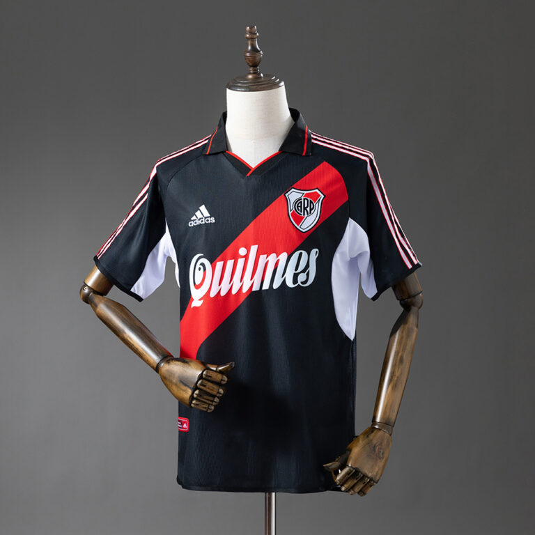 Retro River Plate 2000/01 Third Jersey