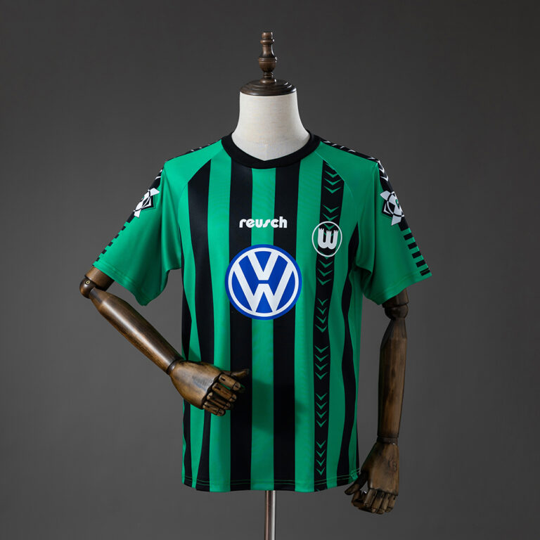 Retro Wolfsburg 1995/96 Away Jersey