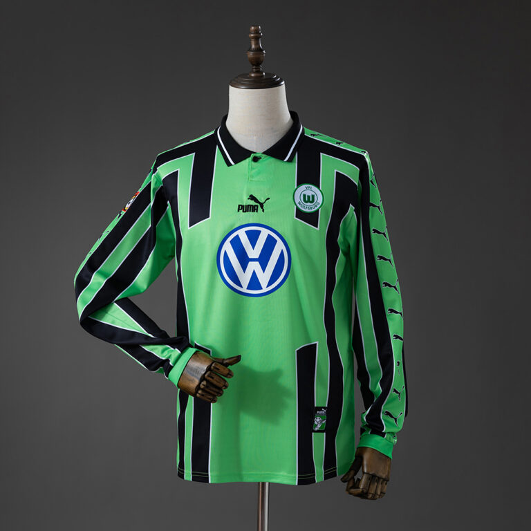 Retro Wolfsburg 1999/00 Away Long Sleeve Jersey