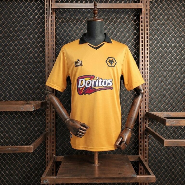 Retro Wolves 2002/04 Home Jersey