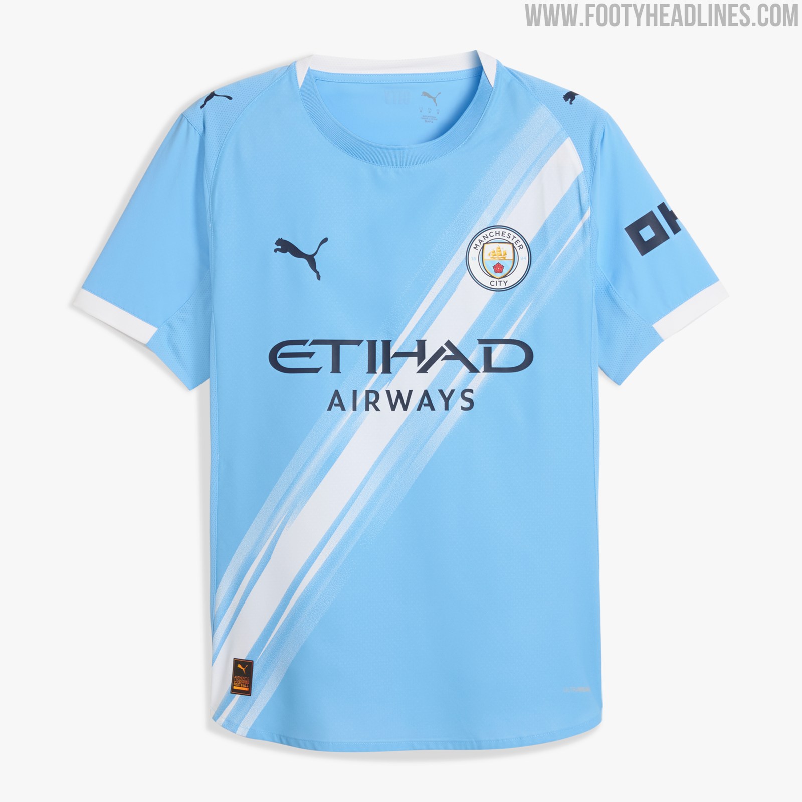 Manchester City 2025-26 home shirt with No. 42 Semenyo printing