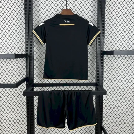 Vitoria de Guimaraes 2024/25 Away Kids Kit